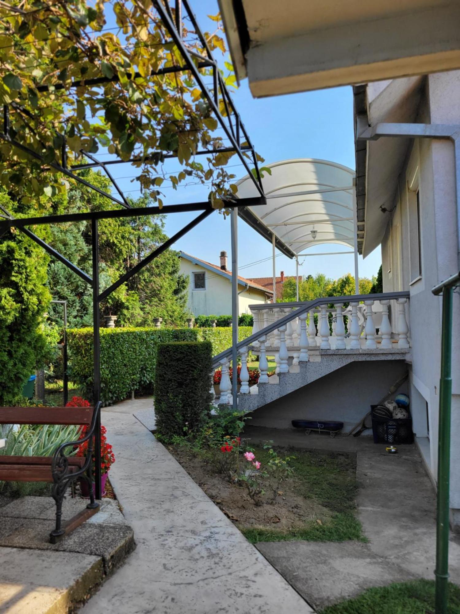 Green Garden Apartments Surčin 外观 照片